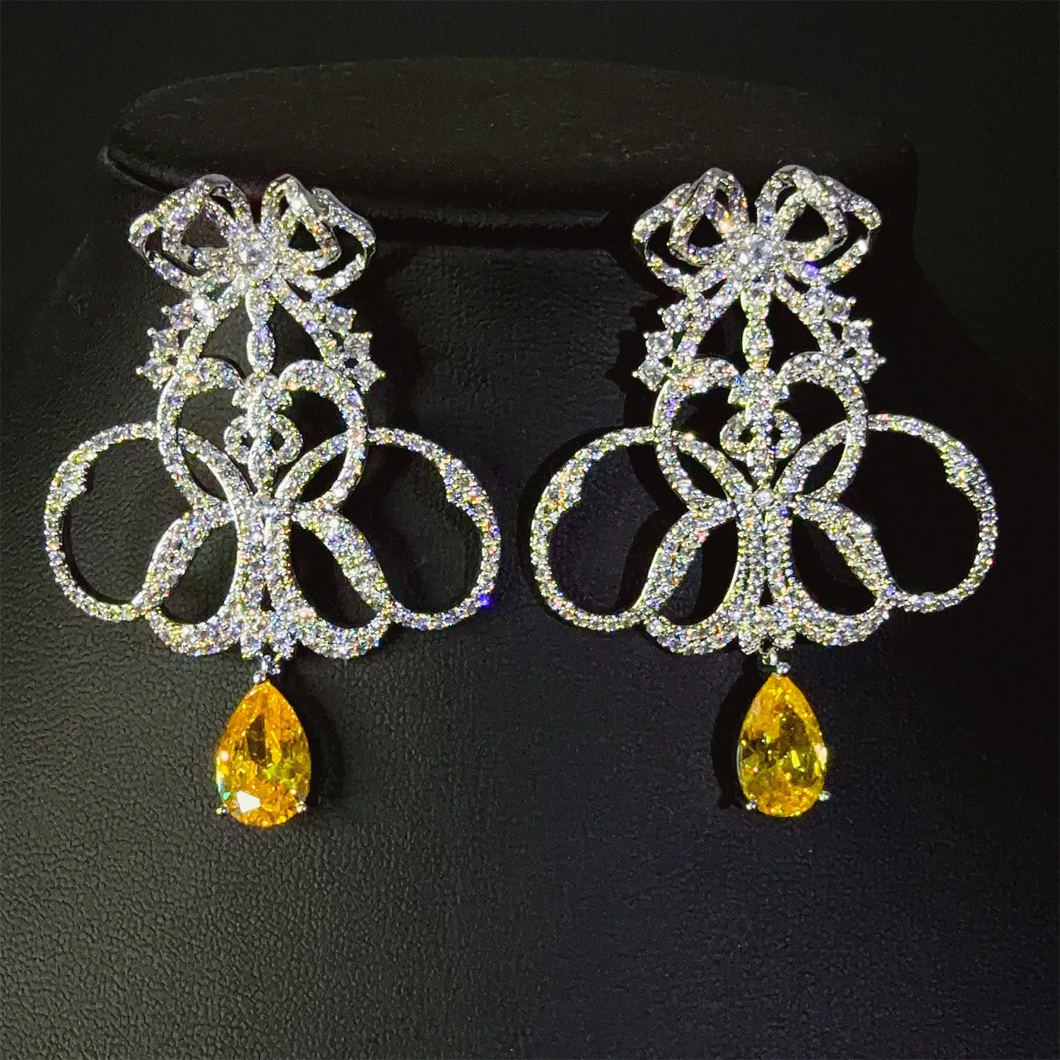 New exquisite sliver color pattern earrings women's dress decorative jewelry suitable for wedding daily party gifts E349
