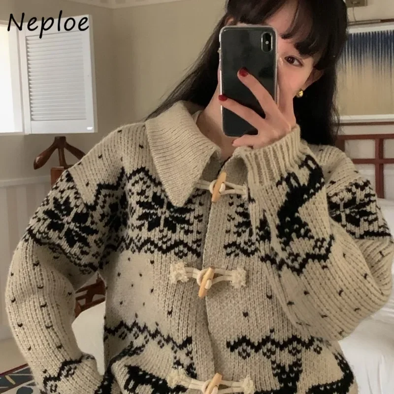 Neploe Heavy Industry Jacquard Lapel Collar Horn Button Sweater Coat 2024 Autumn Japanese Casual College Style Knitted Cardigan
