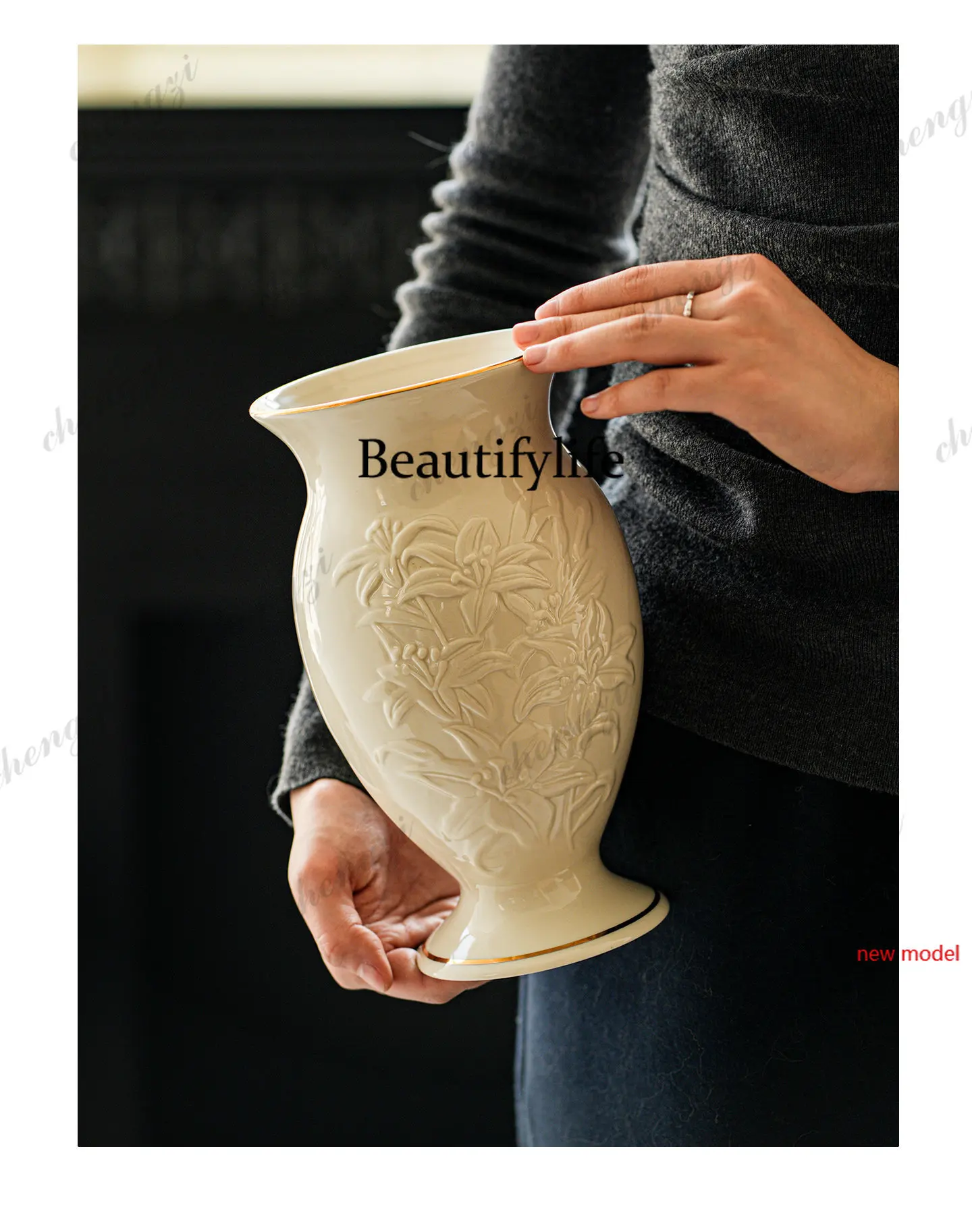 H178Newlywed wedding couple love, ceramic three-dimensional rose carving beige home decoration ornament