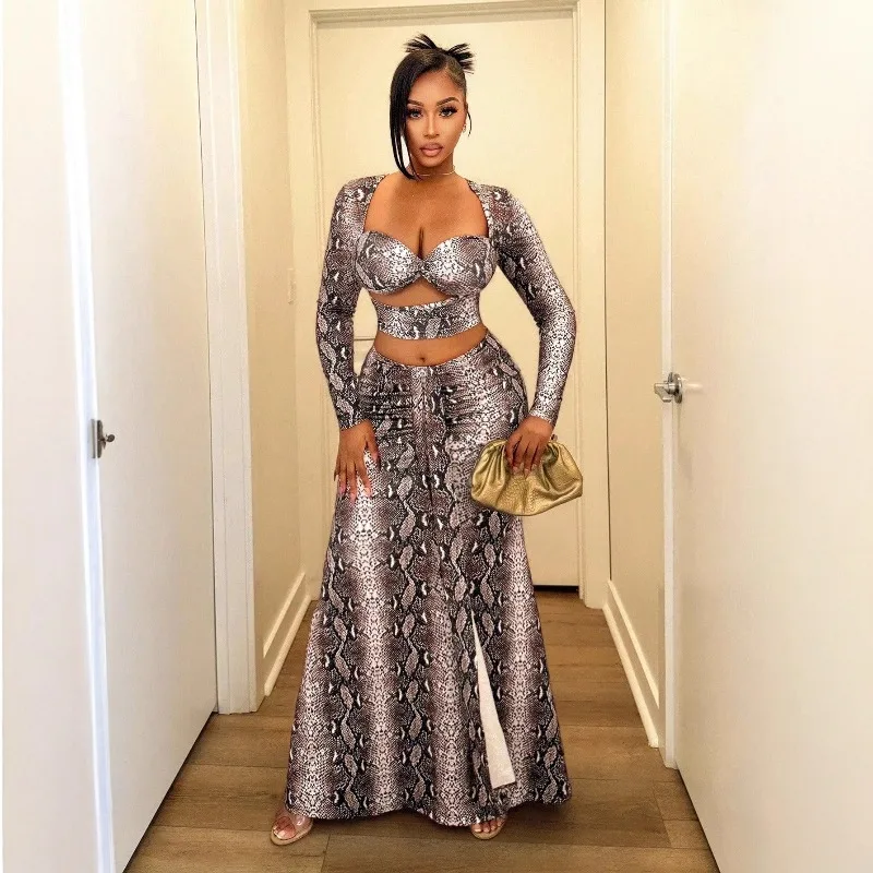 

2025 Autumn Serpentine Printed Slim Elegant 2 Piece Set Women Low Cut Full Sleeve Crop Top High Waist Maxi Skirt Street Outfits