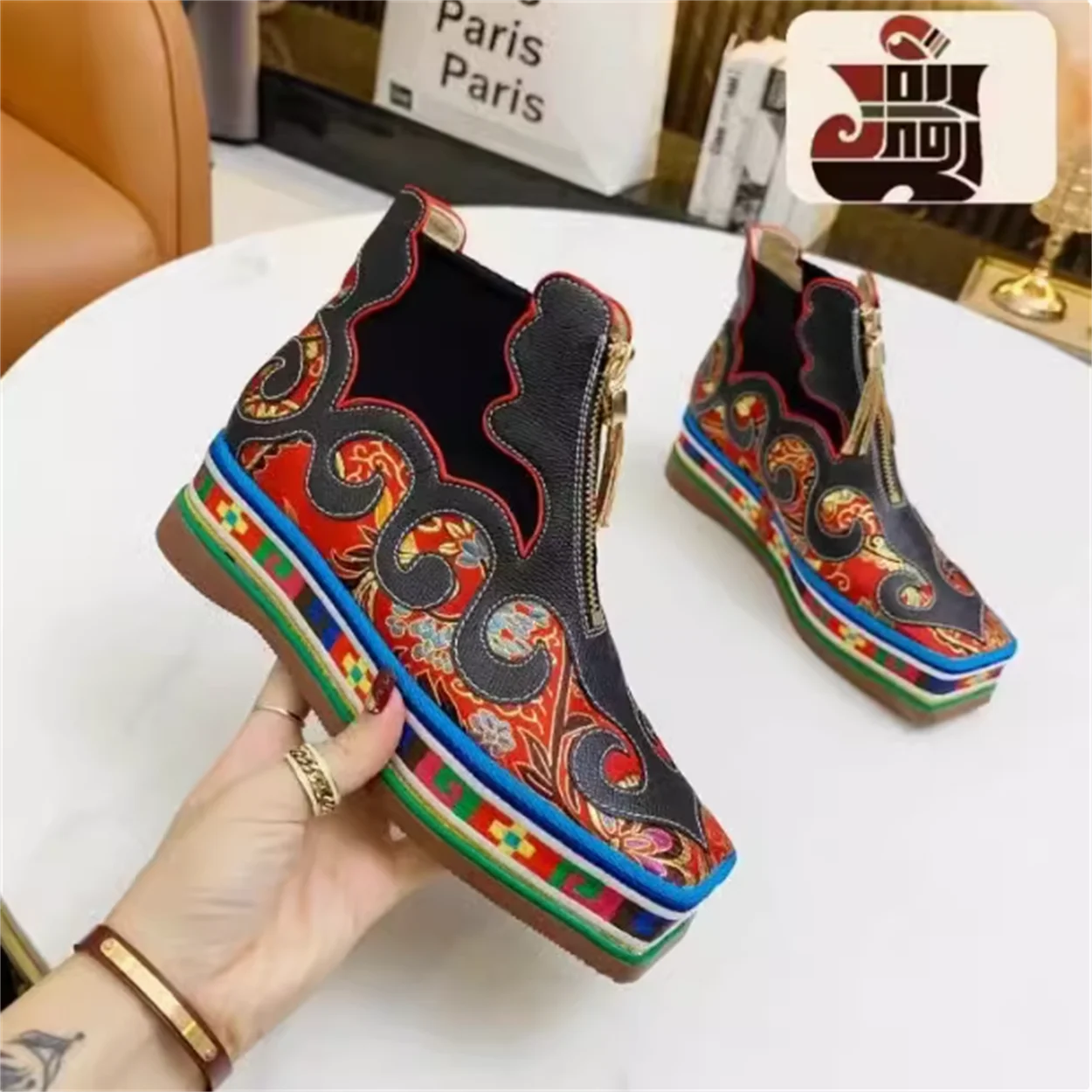 Xizang-Botas tibetanas de seda hecha a mano para mujer, botas de baile con bordado, tubo corto tibetano, botas de cuero Real