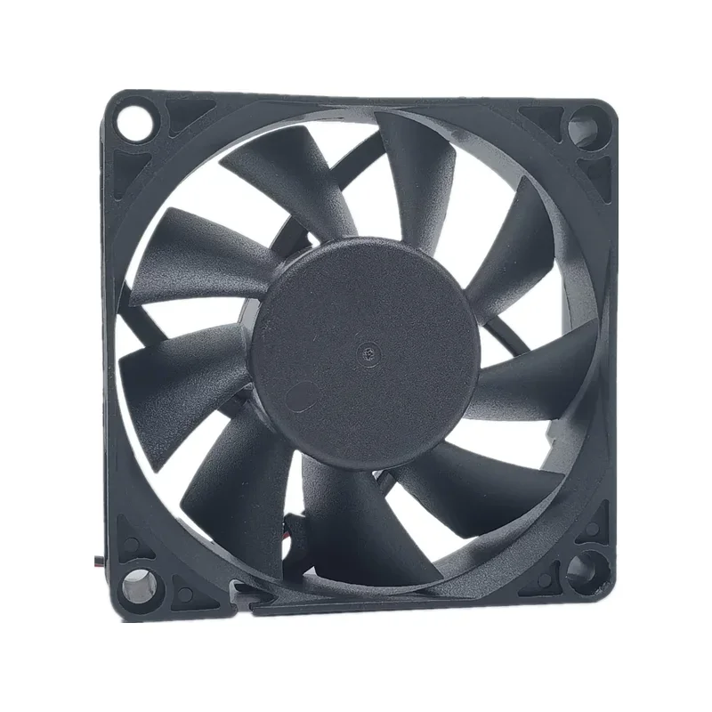 Novo Delta AFB0712MB Ventilador CPU, DC 12V, 0.24A, 7015,7 cm, 70x70x15mm