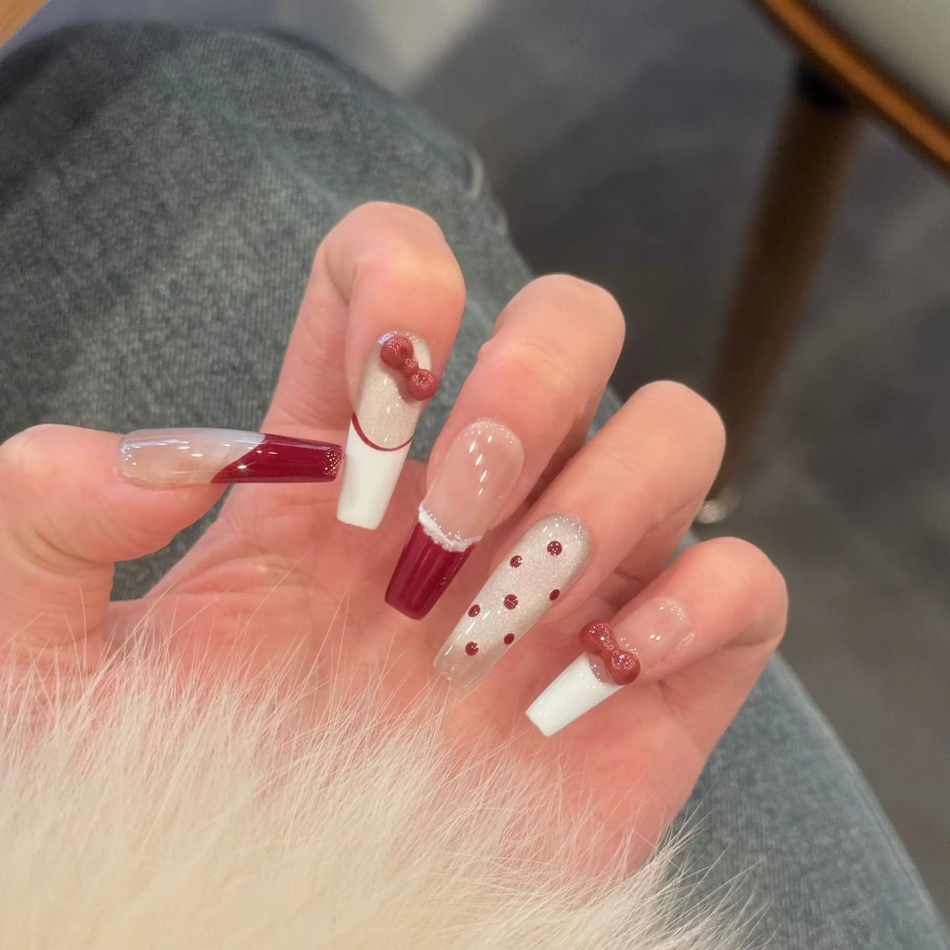 Imprensa artesanal em unhas 10 pçs olho de gato longo caixão unhas falsas vermelho branco ponta francesa wearable y2k ballet unhas falsas 3d arco decoração