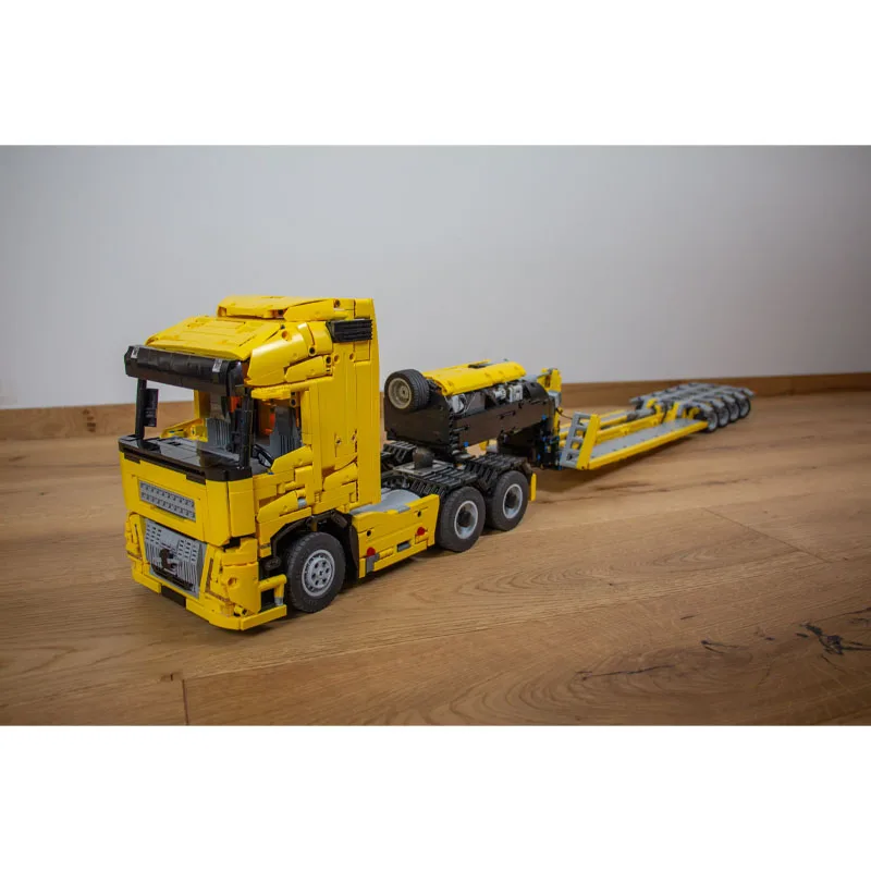 

MOC-214470 Cargo Transport Truck with Low Load Trailer 4443 PartsMOC Creative Boys Kids Birthday Building Blocks Toy Gifts