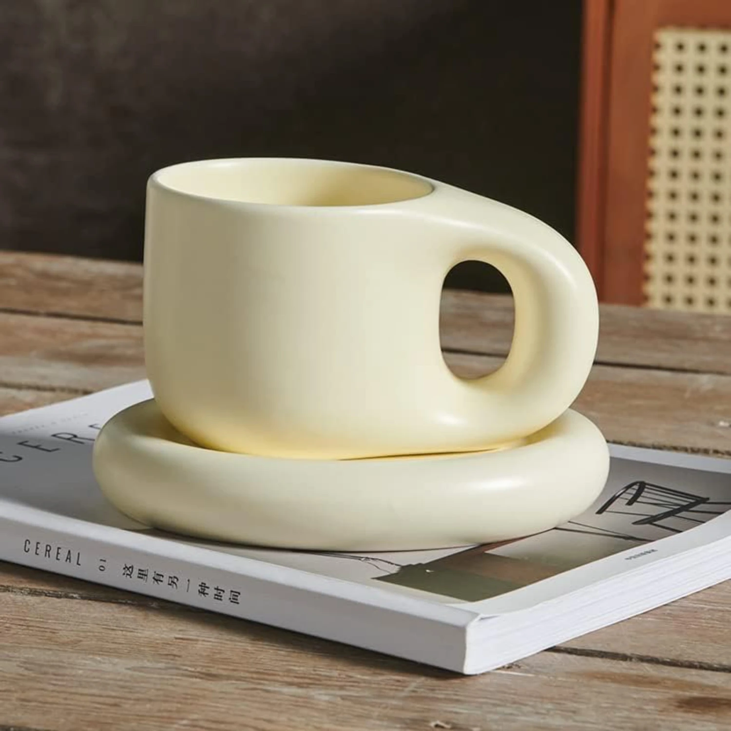 and Cute Green Ceramic Coffee Mug Saucer Set for Office - Dishwasher and Microwave Safe, 10 oz Capacity for Latt