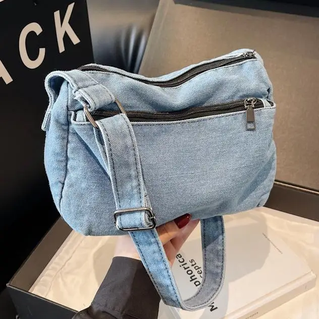 

Весна 2025: Повседневная женская сумка через плечо из денима и канваса, легкая кроссбоди-сумка для путешествий, универсальная маленькая квадратная сумка
