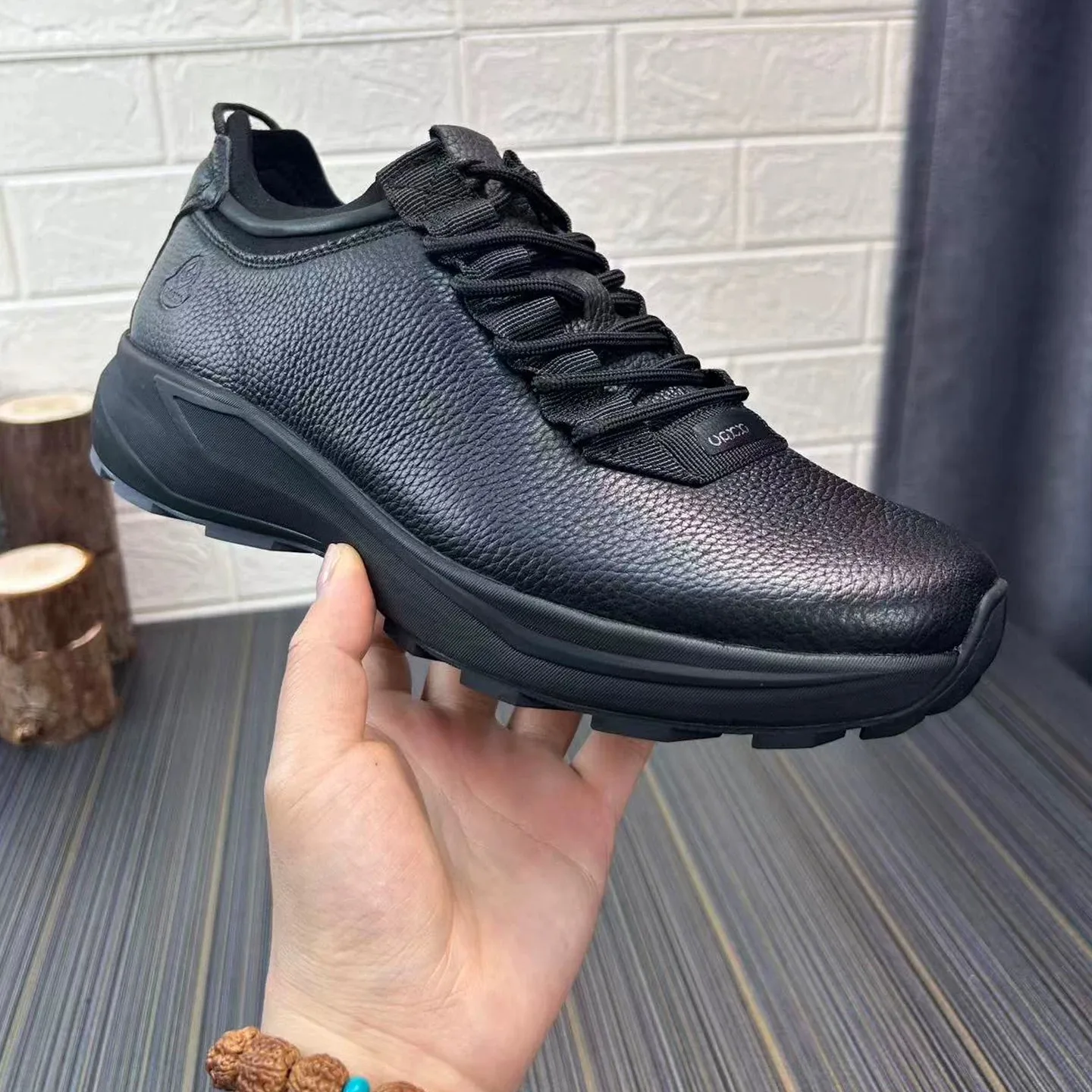 Genuine Leather Shoes Men Casual Luxury Fashion Hiking Walking Sneakers Outdoor Business Office Adult Loafers Leathershoes 2026
