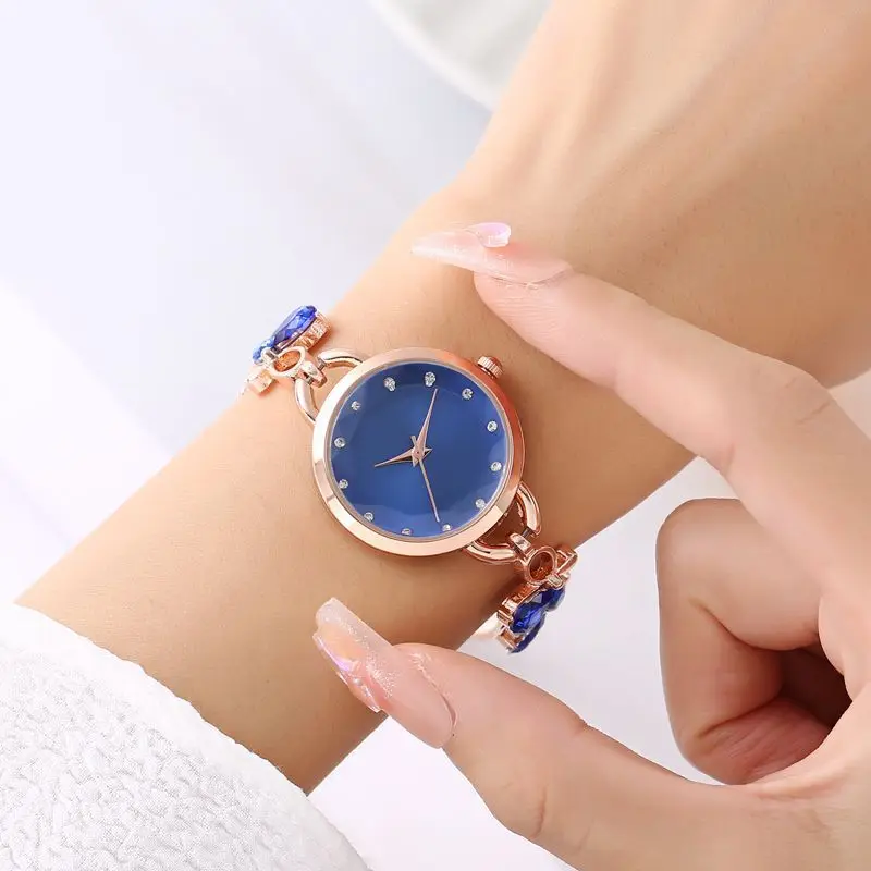 Reloj de pulsera con diseño de cuerda de tracción de temperamento de estilo coreano para mujer, flores pequeñas, Simple, a la moda, nuevo