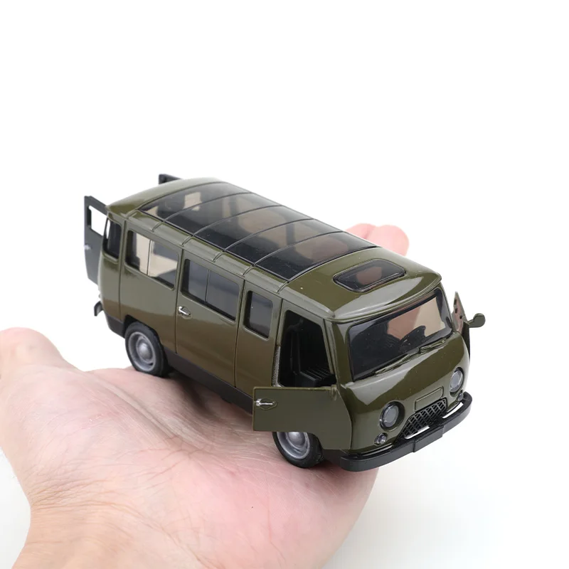 (Verpackt) Nachbildung eines UAZ-452 Dreitürigen Vintage-Vans im Maßstab 1:36, Druckgussmetall, Jungenspielzeug, Selbstentwickelte Simulation. – Detail 3