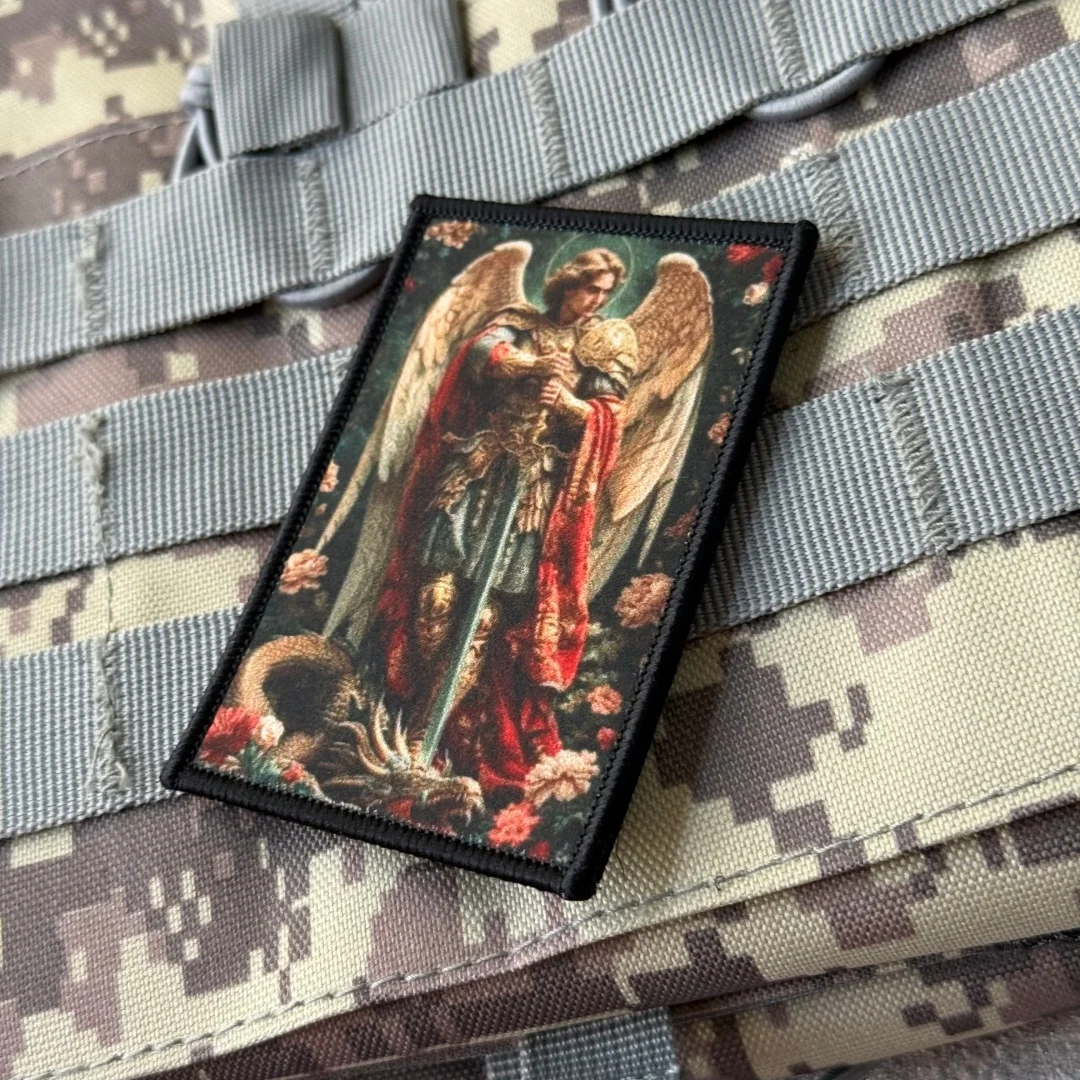 Parche táctico Arcángel Miguel con velcro para mochila militar
