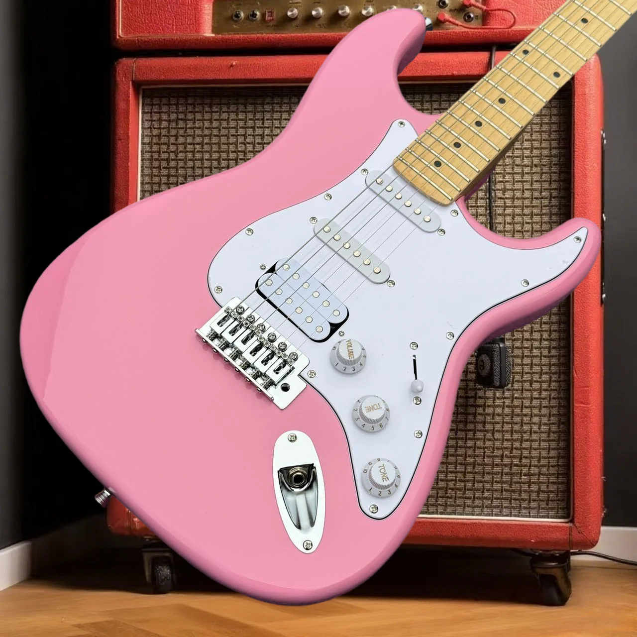 

Pink STS Fortune Paulownia Wood Body Maple Fingerboard New Year Gift Fixed Bridge Electric Guitar Free Delivery