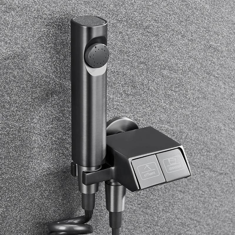 Imagem -02 - Dupla Controle wc Pistola Uso Doméstico Torneira Companheira Coreblackdual Controle de Cobre um em Válvula Outtriangle