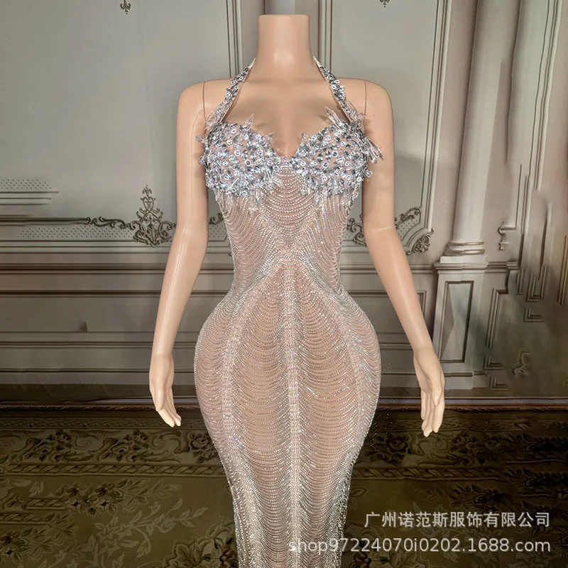 Elegancka sukienka wieczorowa z odkrytymi plecami i rozcięciem, idealna na roczne spotkanie firmowe, do klubu mody, na czerwony dywan, na wybieg, do występów na żywo i na wyjście.