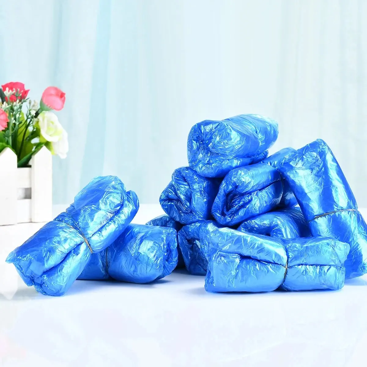 1Pack/100 Pcs Portable Waterproof Boot Covers Plastic Non-slip Wear Disposable Shoe Covers Overshoes Rain Shoe Covers Mud-proof image 2