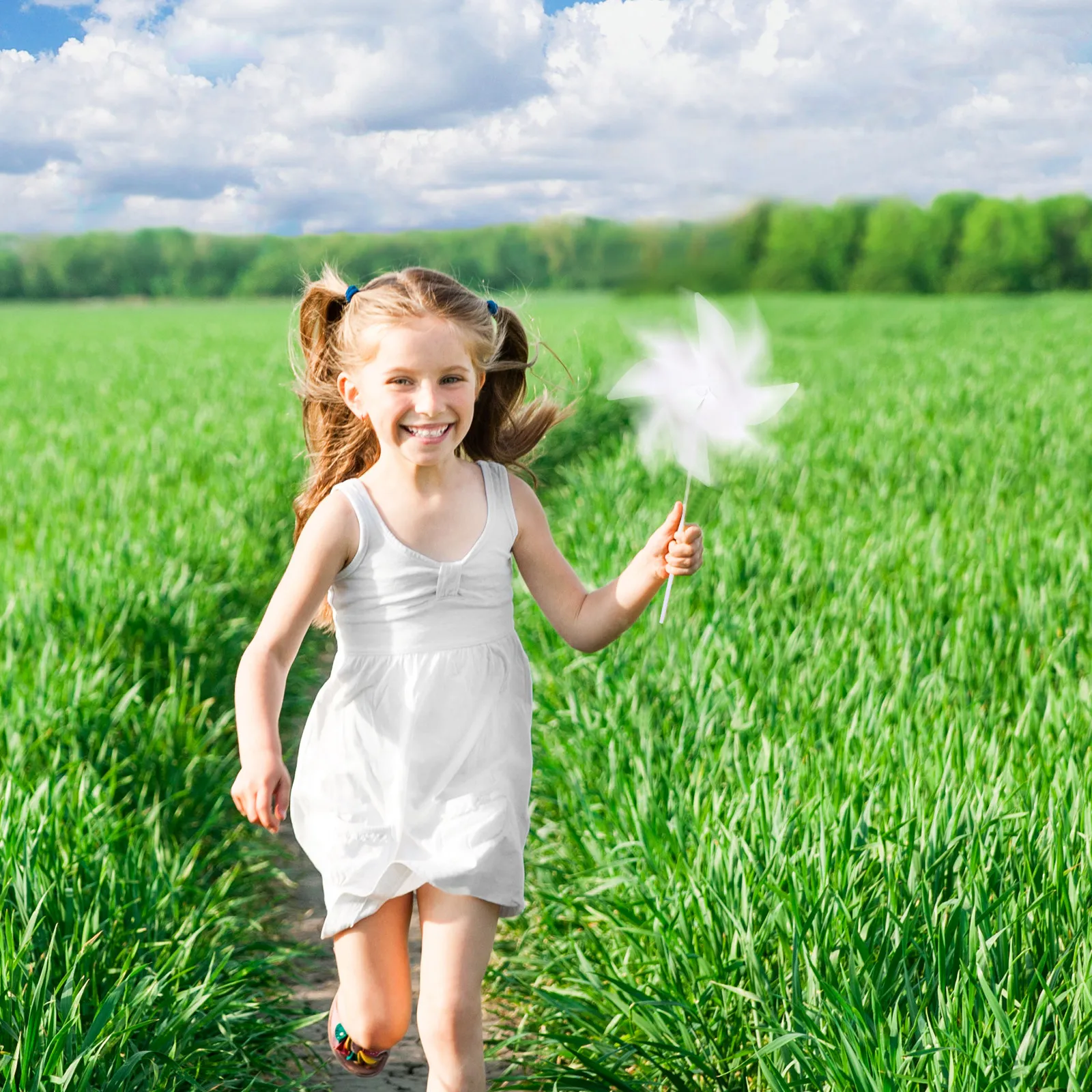 

Набор из 12 заготовок для раскрашивания: бумажные ветрячки для детей, развивающие творческие способности и координацию рук и пальцев