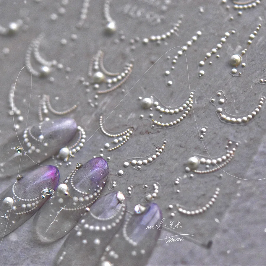 1Pcs 5D Weiße Perle Französisch Linien Nail art Aufkleber Elegante Luxus Perlen Kette Nagel Aufkleber Selbstklebende Maniküre transfer Slider