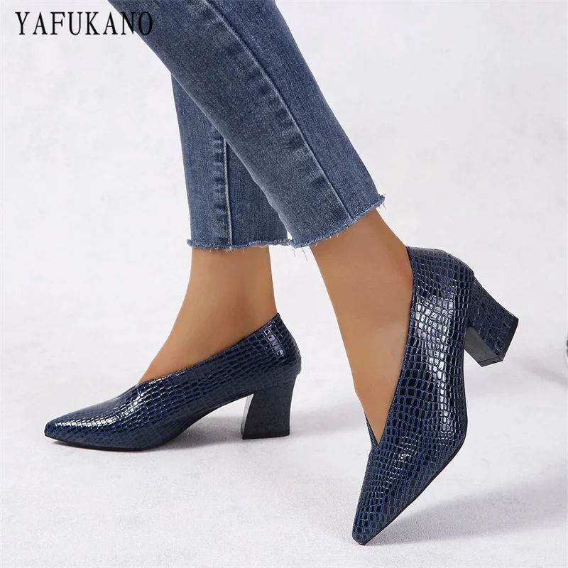 Crocodile Embossed Chunky Heeled Court Pumps Fashion Dark V Design Women High Heels Elegant Comfort Office Work Shoes Size 34-41