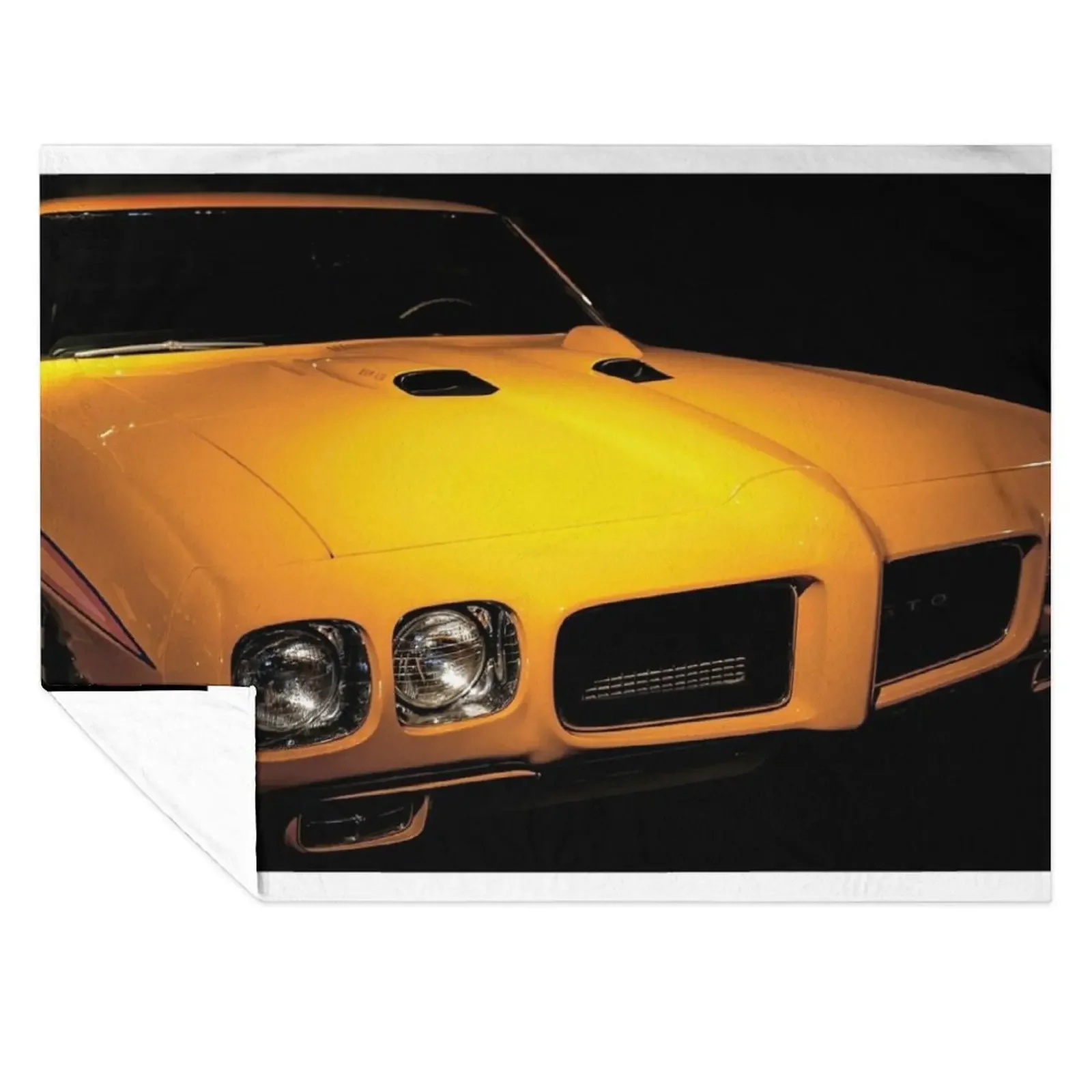 

1970 GTO Throw Blanket Flannel Fabric Luxury Throw Decorative Beds Decorative Throw Blankets