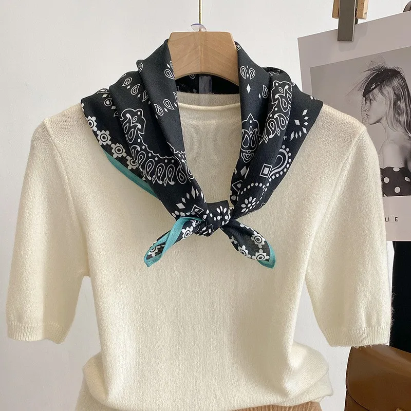 Sciarpa quadrata da donna con stampa anacardi versatile da 70 cm, moda sottile primaverile ed estiva, sciarpa di seta imitazione traspirante, lussuosa wo
