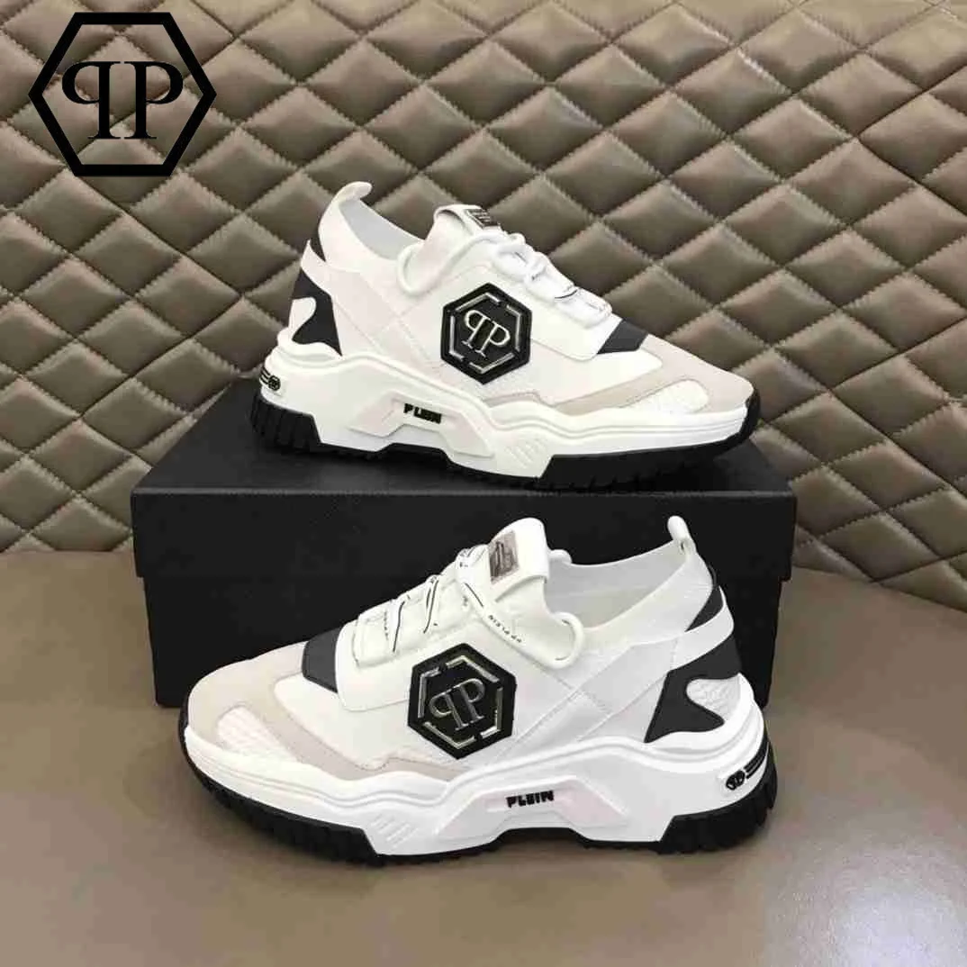 Sneakers Sk8r Plein Low Un Choix Élégant et Épuré pour le Style Urbain