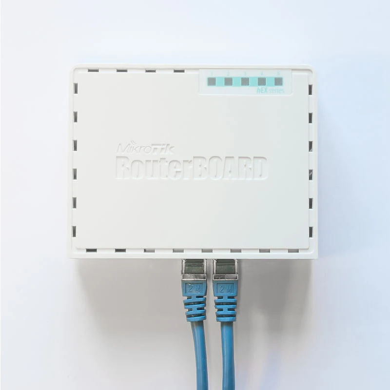 Imagem -04 - Mikrotik Rb750gr3 Hex Ros 5-port Mini Router 5x1000mbps Portas Routeros l4