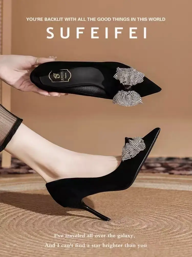 

High Quality Luxury Velvet High Heels Pointed Tote Wedding Party Banquet Shoes Glitter Diamond Bow Knot Pumps Women Bling Shoes