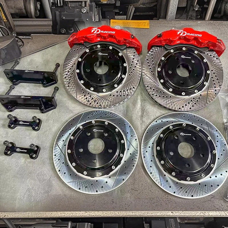 

Высокопроизводительный комплект больших тормозов для гоночных автомобилей: 6-поршневые суппорты для Lamborghini Gallardo, Diablo, Huracan, LM-002