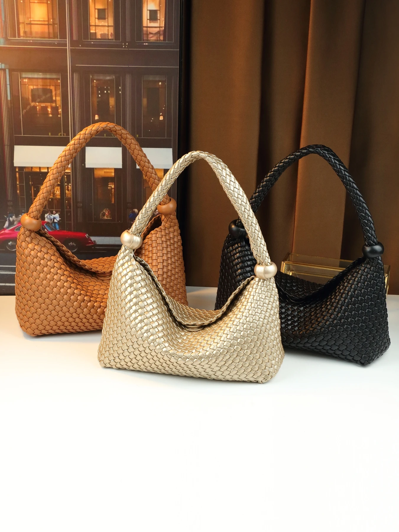 

Fashion temperament women's woven bag single shoulder portable underarm bag tote bag large commuter bag