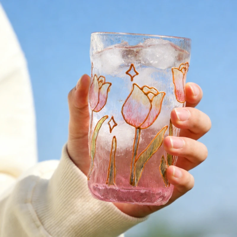 

Японский позолоченный хрустальный стакан с ручной росписью цветочным узором, изысканная чашка в девичьем стиле, высококачественный текстурированный стакан для напитков