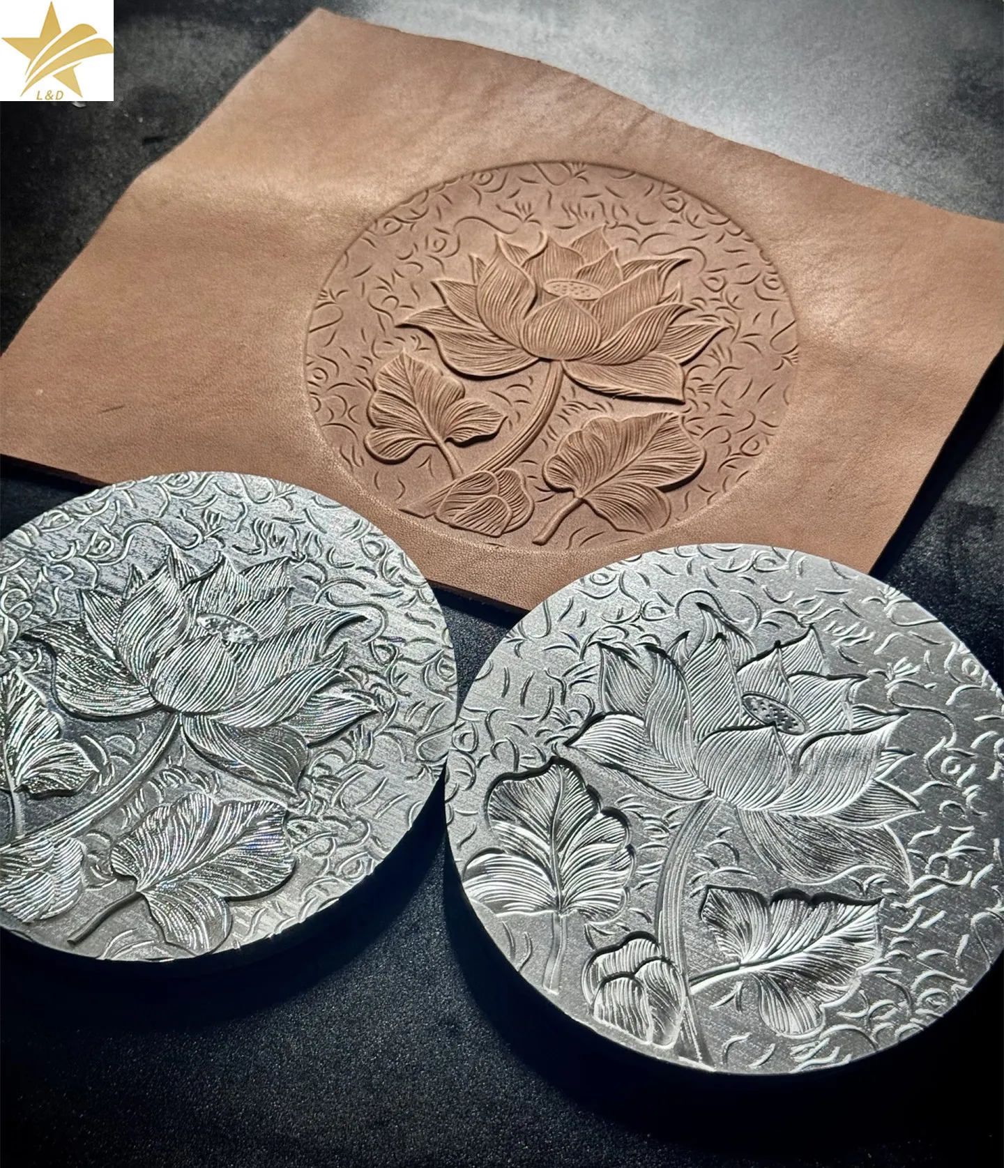 2pcs 110mm Round Lotus Flower Leather Stamp 3D Deep Engraving Metal Embossing Mold for Leather Bag Wallet Decor Craft Tool