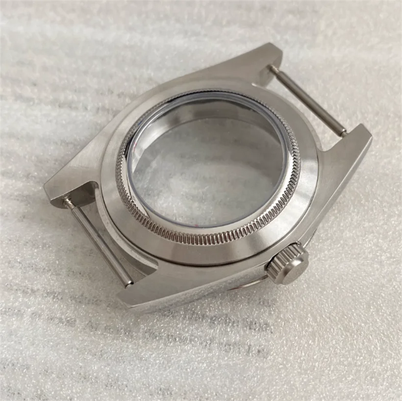 Caja de reloj de acero inoxidable de 36mm/39mm con superficie de espejo de cristal de zafiro, accesorios de reloj de movimiento adecuados para NH35 NH36