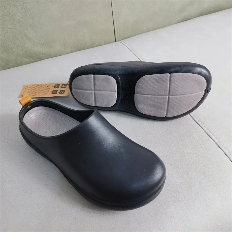 Brand men women slippers Clogs Chef shoes waterproof non-slip EVA couple light mule slippers operating room doctors flat shoes