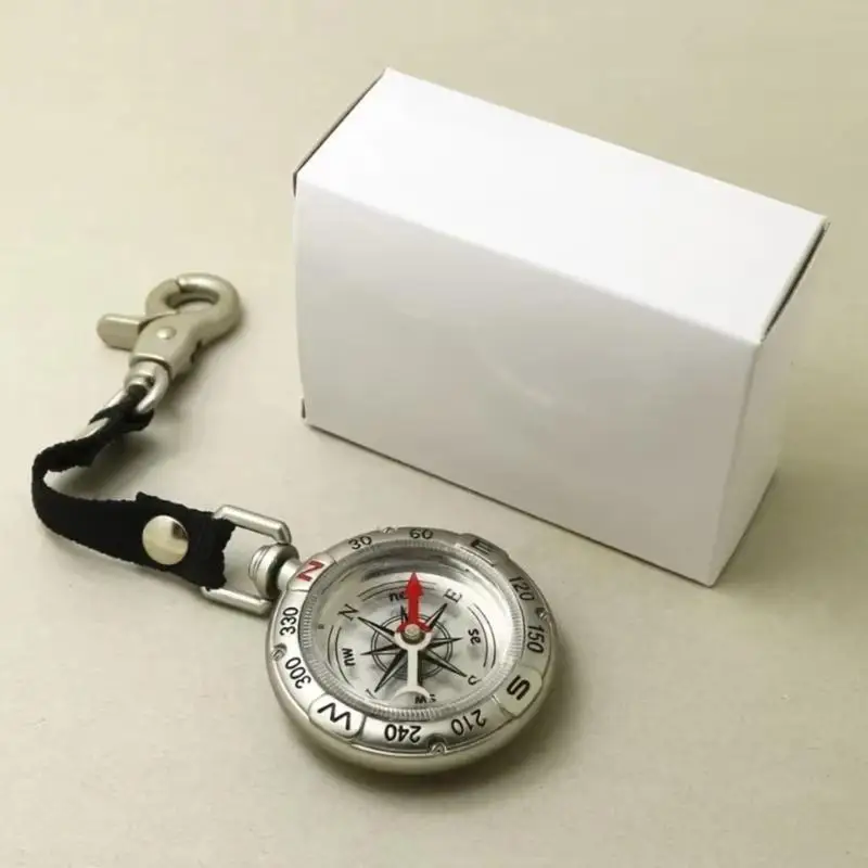 

652F Outdoor Camping Pocket Compasses Zincs Alloy Pocket Compasses With Lanyard Keychain Navigation Tool Climbing Equipment