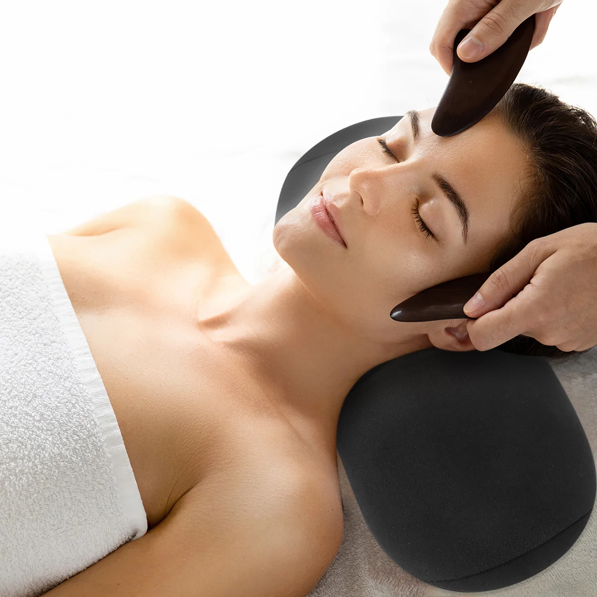 

2Pcs Neck Pillow Stuffed Pillow Cylinder Shape Premium Material Comfortable for Travel Camping Home Decor Black