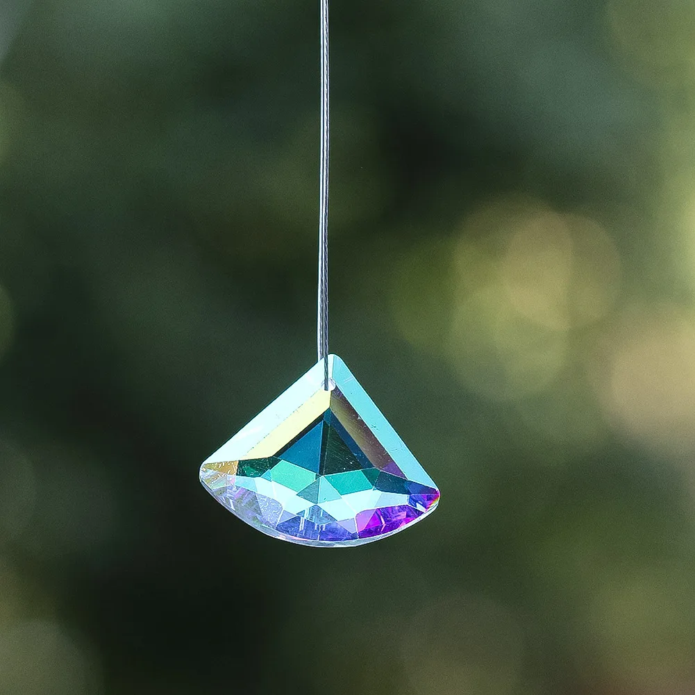 2PCS Fan-shaped Crystals Prism Pendant Ginkgo Leaf Colour Plating Diamond Bead DIY Sunlight Collector Rainbow Maker Garden Decor
