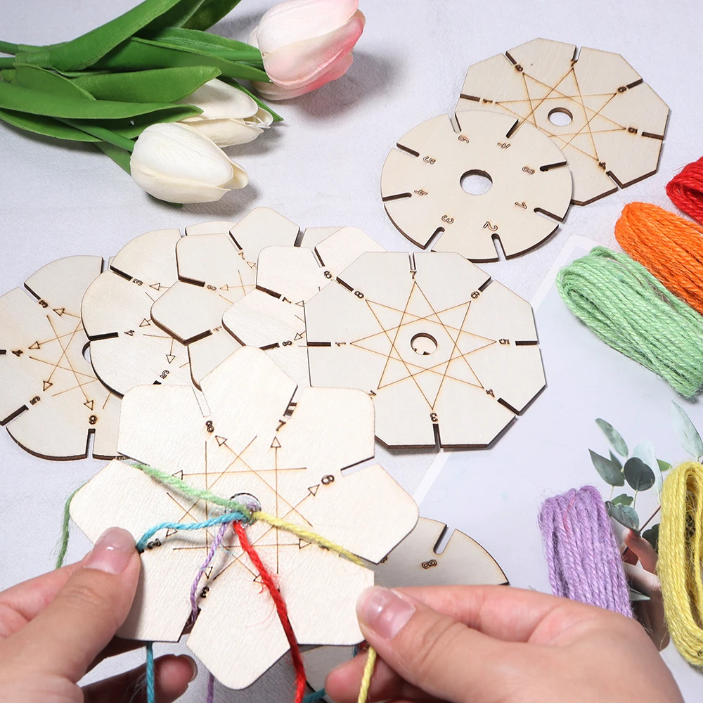 5pcs Handicrafts Woven Braiding Disk, Flower Shape Wood Disk Bracelet Braiding Woven Aid Plate Knitting Tools Beading Cord Disc view 5
