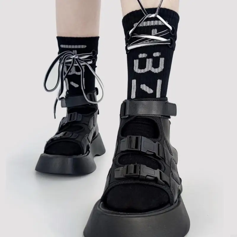 195E Frauen Harajuku Jacquard Buchstaben Socken Kreuz und kreuz Schleife Hip Hop Strumpfwaren