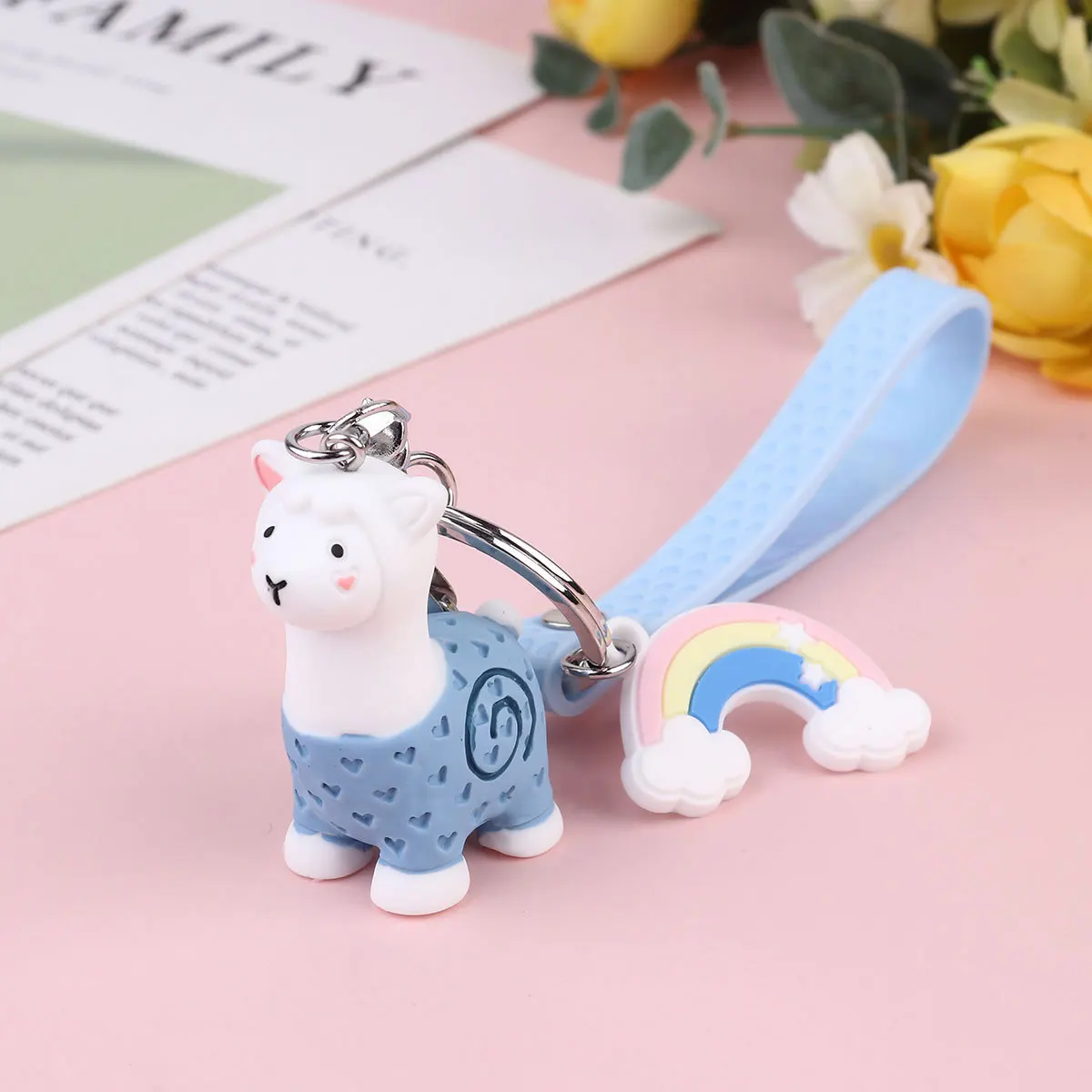 4 stuks Alpaca Haarbal Sleutelhangers Stijlvolle Sleutelhouder Unieke Tas Hanger Sleutel Decoratie Afstudeercadeau voor Meisjes Afstudeercadeau