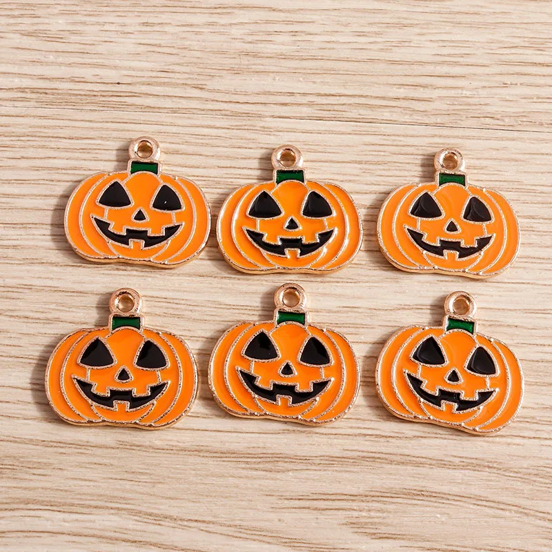 10 Stück niedliche, gemischte Emaille-Anhänger mit Halloween-Motiven (Kürbis, Auto, Geist, Fledermaus) für die Schmuckherstellung, Halsketten, Ohrringe, DIY-Bastelbedarf – Detail 15