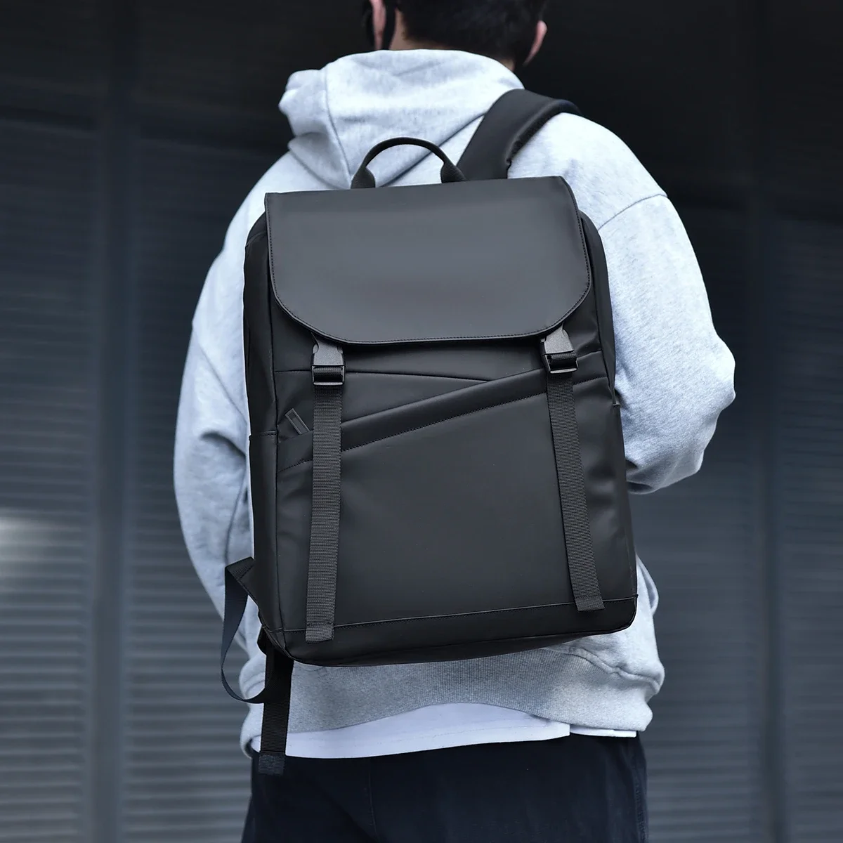 

New Fashionable Leisure Men Nylon Waterproof Laptop Backpacks High Capacity With Large Pockets Multi-Zipper Bags For Working