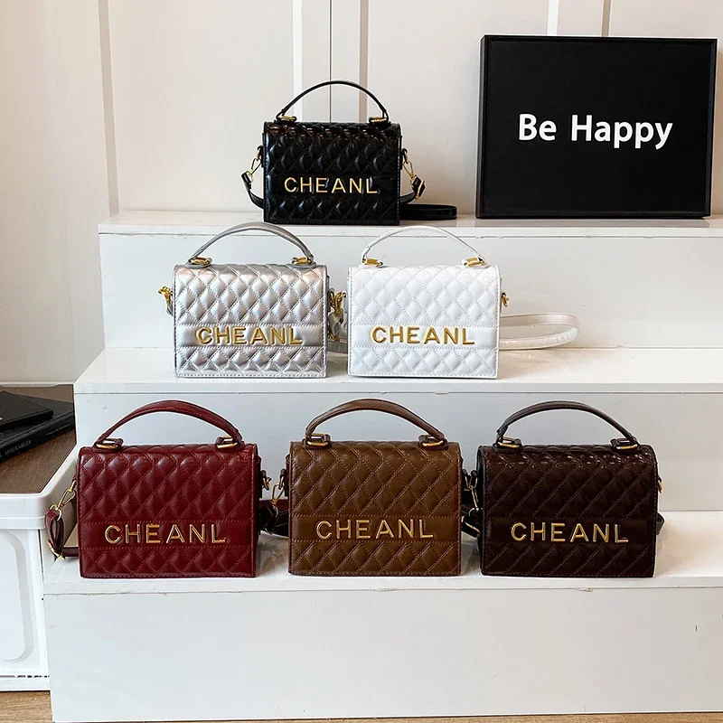 

Elegant Simple Leisure Crossbody Handbag for Women in Solid Color with Minimalist Designer Paris Inspiration