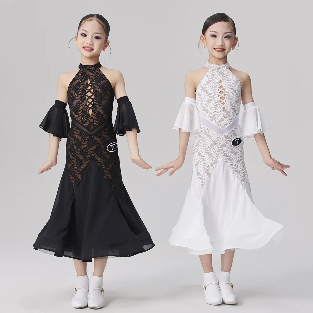 Children's Modern Dance Training Costumes Lace Halter Backless Fishbone Long Dress with Sleeve Modern Dancewear