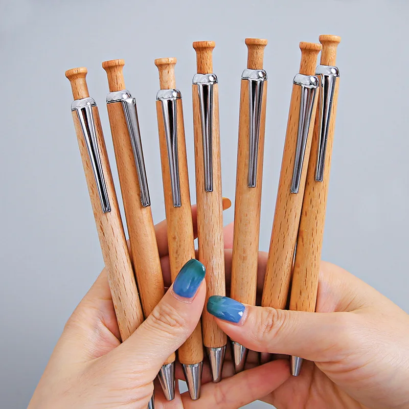 100 قطعة من قلم حبر جاف من خشب الخيزران مع مشبك معدني - قلم كروي خشبي من النوع الكلاسيكي
