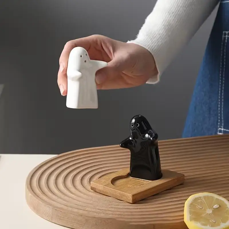 Mini Salero y Pimentero de Cerámica con Diseño de Fantasma Divertido, Creativo, con Pareja Abrazada, para el Hogar, Manualidades, Botella, Tarro, Regalo de Boda, Adorno