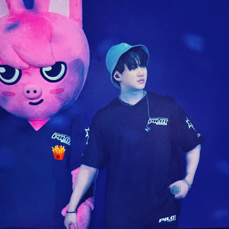 تي شيرت مطبوع Kpop Seungmin FELIX HYUNJIN JEONGIN MINHO قميص قصير الأكمام المشجعين المحملة الرجال النساء القطن تي شيرت ملابس الشارع الشهير