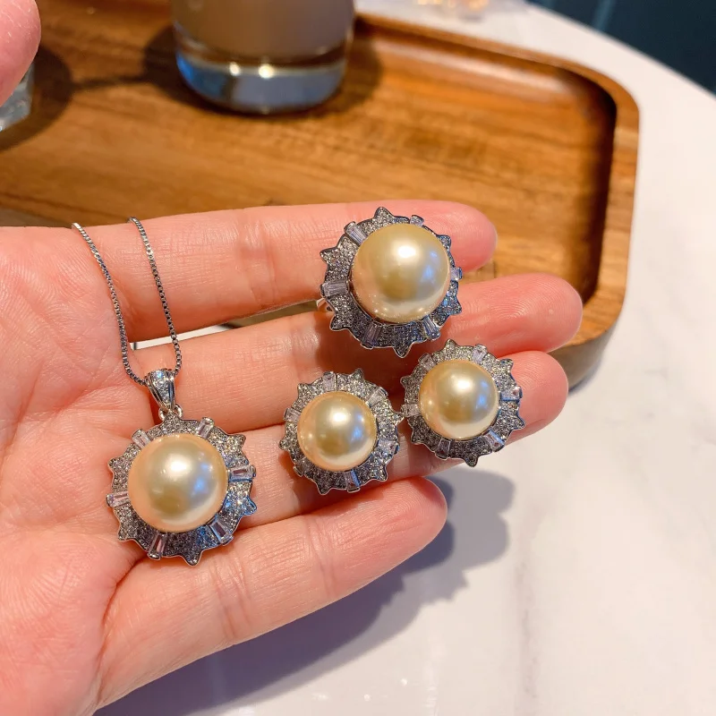 

Jewelry Set Pearl Necklace Fashion Earth Tone Pearl Ring European and American Luxury Pearl Stud Earrings