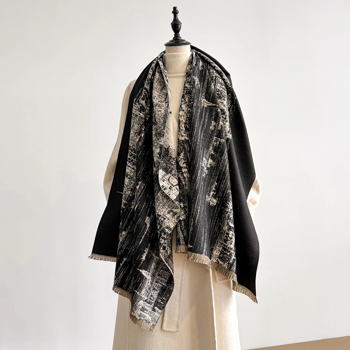 

Elegance Two-Sided Print Pashmina Shawl Soft Warm Fringe Scarf Windproof Coldproof Blanket for Autumn Winter Outdoor