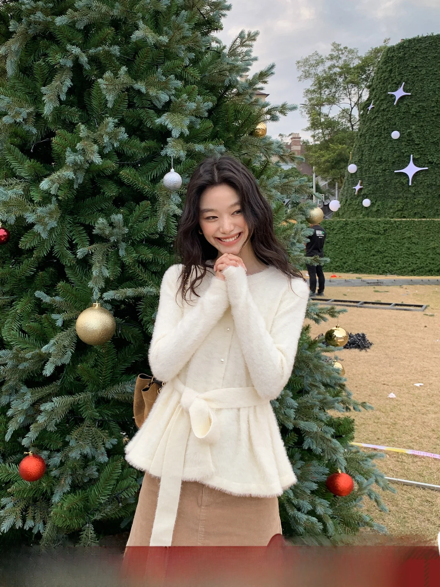 

Мягкий и уютный вязаный кардиган из имитации норки для женщин, весенний сезон, уникальный дизайн, верхняя одежда с узором лотоса