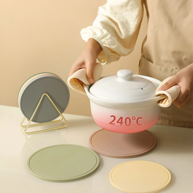 Kitchen Silicone Round Heat Resistant Mat High-Temperature Thick Pot Holder Durable Coaster Stylish Non-Slip Table Pad
