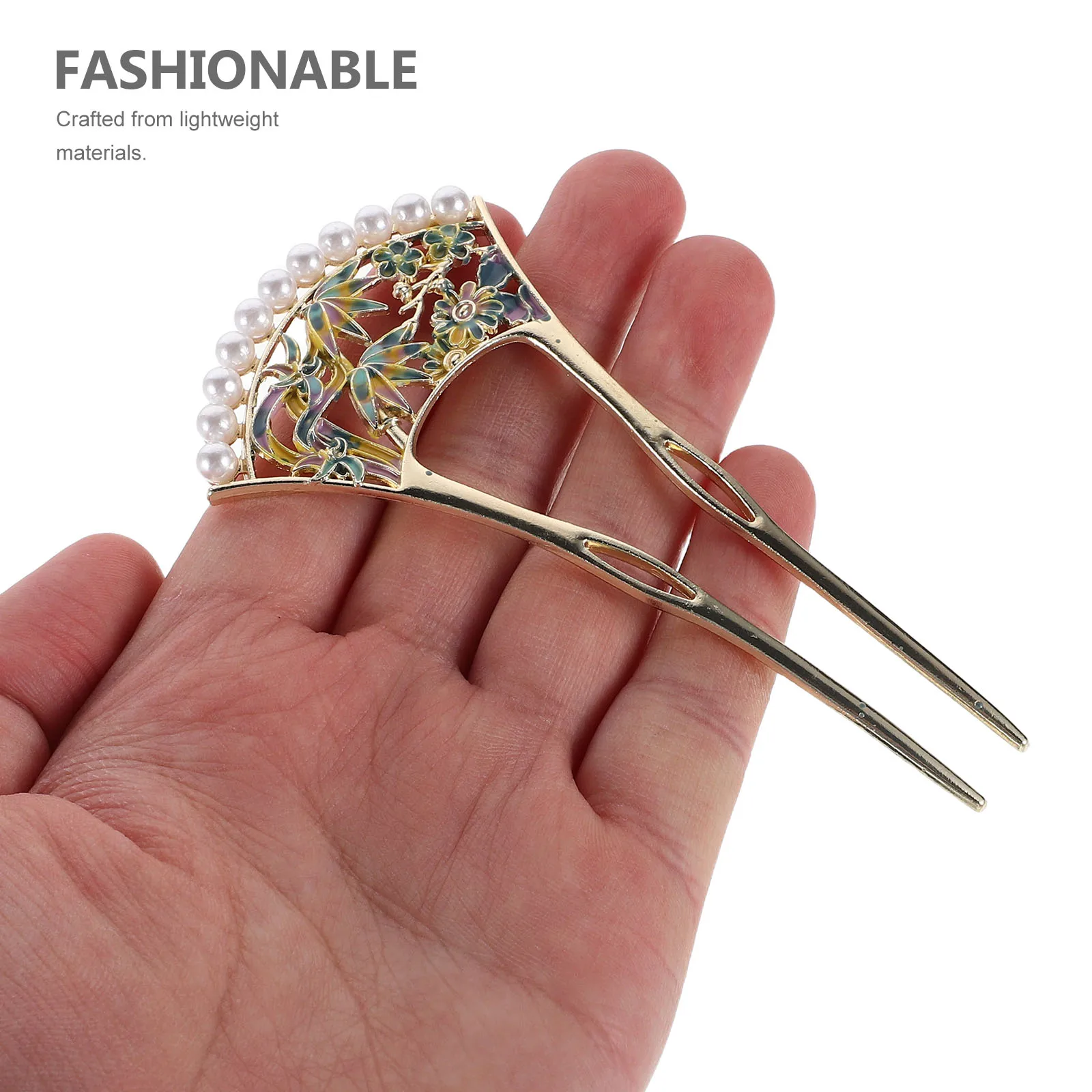 

Classic Hollow Fan Shaped Hairpin Golden U Type Decorated with Pearls Retro Hanfu Accessories Elegant Metal Headdress for Women